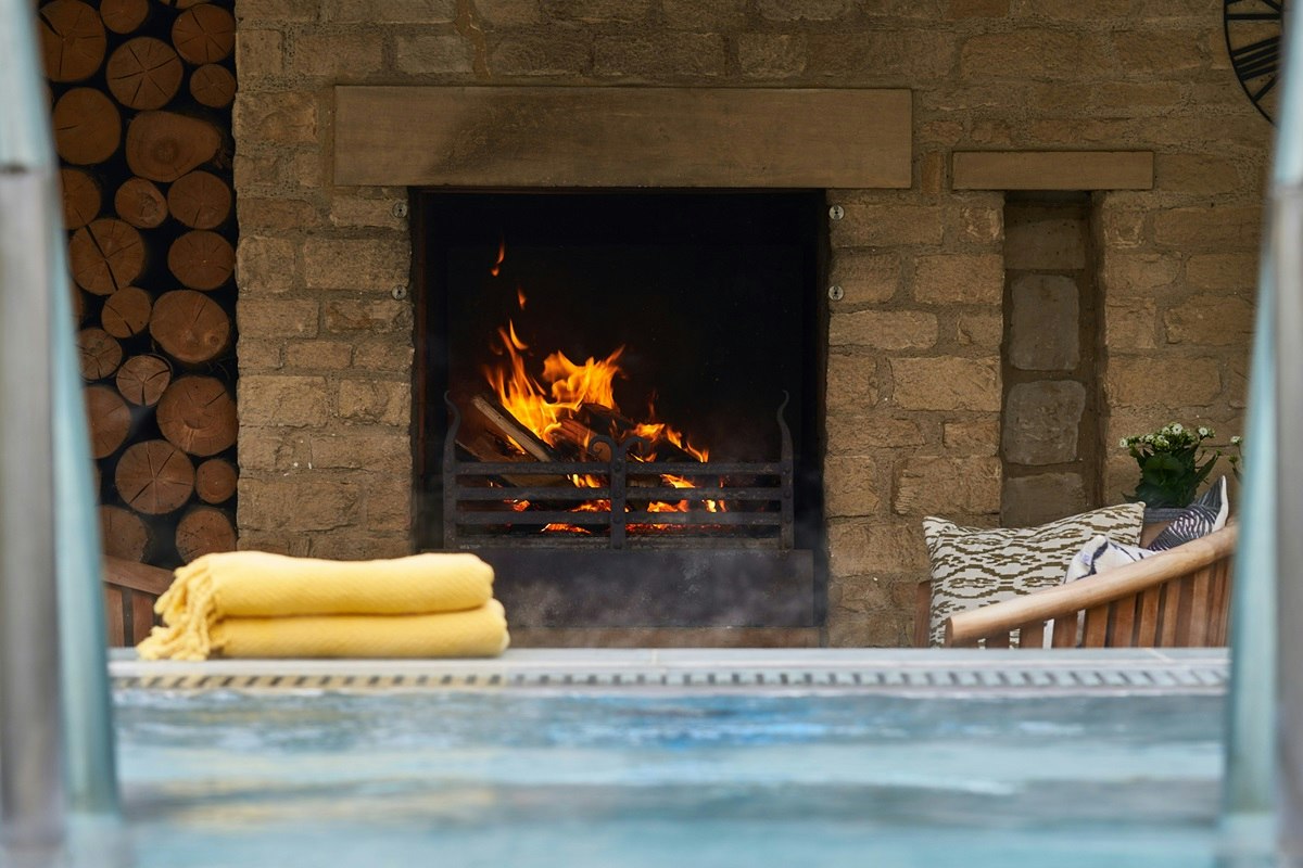 calcot-spa-luxury-boutique-hotel-in-tetbury-united-kingdom-small